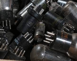 Lot of Vintage Vacuum Tubes 
