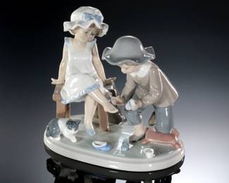 Lladro 5361 Try This One Porcelain Figurine 
