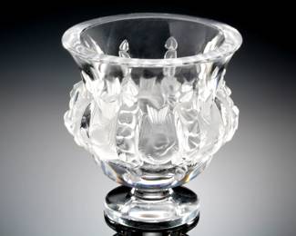 Lalique France Dampierre Sparrow Vase Frosted Crystal  
