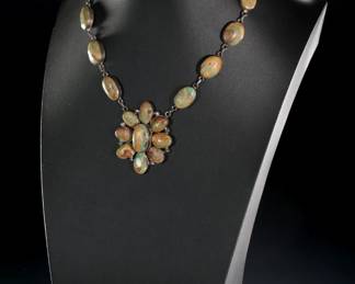 Vintage Turquoise & Sterling Silver Necklace 
