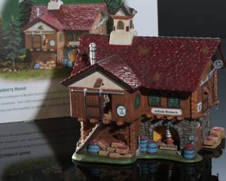 Department 56 The Cranberry House&nbsp;Heritage Village Collection
