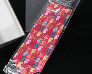 Andy Warhol Dollar Bill Sign Tie NIB teNeues Red
