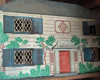 Vintage Metal Doll House