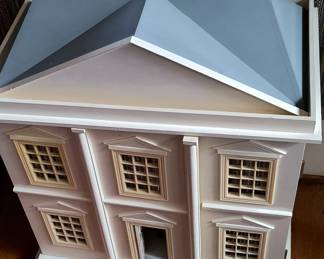 Unique Doll House