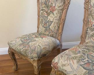 Set of 8 Dining Chairs, 6 side Chairs & 2 arm chairs