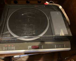 Revox direct drive turntable