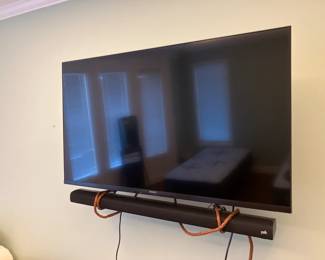 55" Samsung TV, Polk Signa S2 soundbar