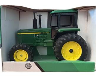 John Deere 4455 MFWD Tractor Model