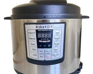 Instant Pot 6QT Pressure Cooker 