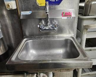 Green World Model TSS-1-H Hand Wash Station 