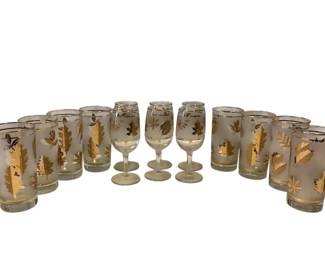 LEMO705 Vintage Libbey Gold Leaf Frosted Stemmed Water Glasses Lot includes 6 stemmed and 8 water glasses.

