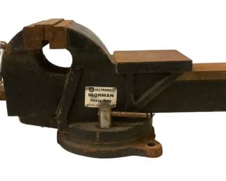 BRDA223 All Trade Ironman Heavy Duty Vice 6" work bench vice. Vice is rusty.&nbsp;
