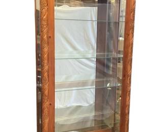 DEJE713 Mirrored Display Cabinet This cabinet comes with 4 removable glass shelves and 4 side doors for access.&nbsp;
