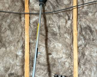 (2pc) High Ceiling Light Change Poles | The Suction cup pole 96 inches the spring action made in Mexico/Italy with three stage telescoping handle.