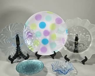 (5pc) COLORED GLASS PLATTERS & DISHES | 
Colorful serving dishes / decorative dishes. - dia. 14 in (largest)