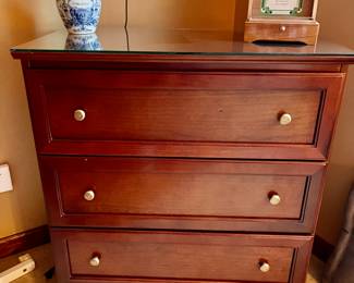 3 Drawer chest