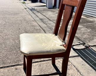 Vintage Kitchen Chair $10 2