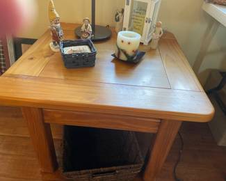 lamp table