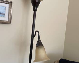 floor lamp