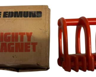 The Edmund Mighty Magnet 