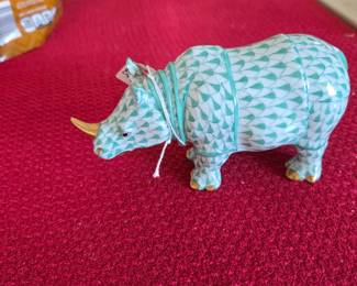 "Fishnet" Rhino by HEREND