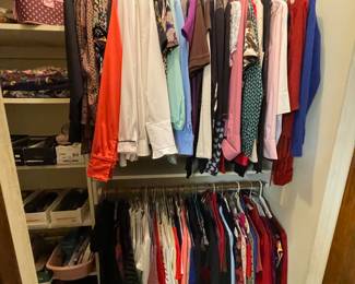 Women’s clothes are extra small to small in size.