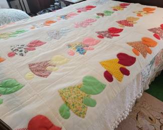 Handmade bonnet girl quilt