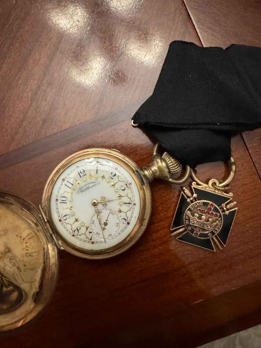 Pocket Watch collection, Waltham, Elgin, some running, some for parts, Masonic FOB, 14K gold