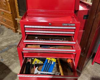Craftsman rolling toolbox
