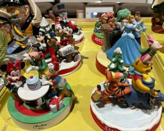 Walt Disney collectibles, Snow Globes, Music boxes, Christmas villages, Mickey, Minnie and all their friends