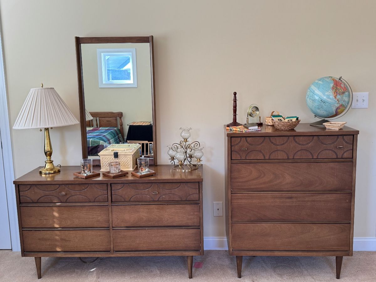 MCM Bassett furniture dressers 