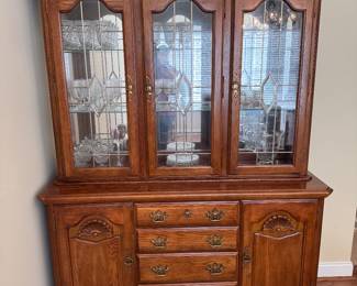 Kincaid China cabinet 