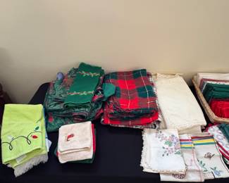 Lots of beautiful linens 