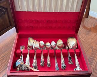 Rogers brothers silver plate flatter set with storage box 