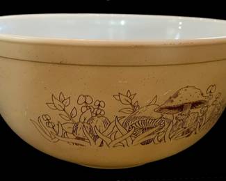 Vintage Pyrex Forest Fancies Mixing Bowl 