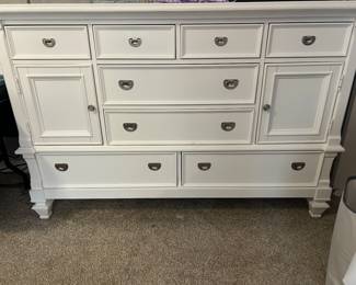 Amazing White Bedroom Dresser