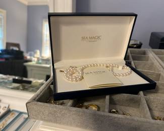 New Sea Magic Pearls - Christmas is Coming