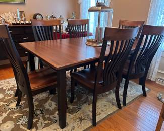 Perfect Asbury House Dining Room Set - Black and Wood Table w 6 Chairs - All Like New!