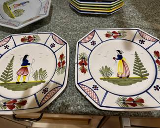 Quimper plates
