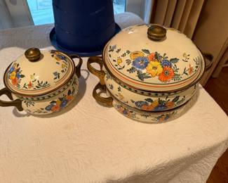 Decorated tin ware