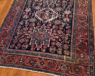 Hall rug 6’ x 5’