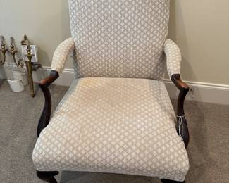 Arm chair