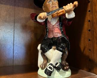 Interesting Churchill playing a fiddle