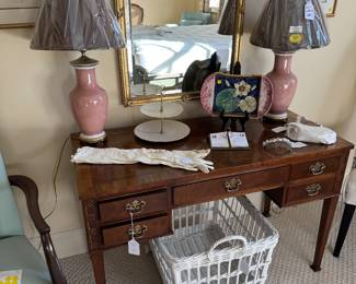 Lady’s desk 