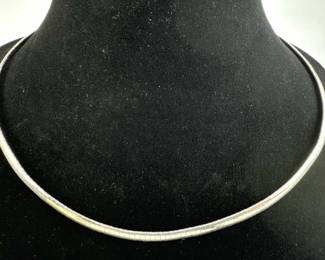925 Silver Italy Bright Omega Necklace