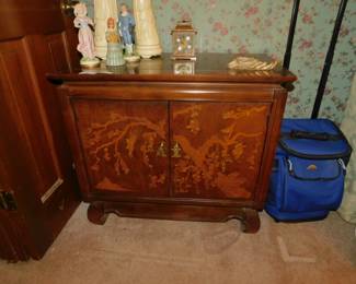VINTAGE CHINOISERIE ROSEWOOD CABINET