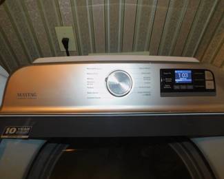 NEW TOP LOAD MAYTAG WASHER & ELECTRIC DRYER NEW AS OF FEBRUARY 2024 USED 5 TIMES. 10 YEAR WARRANTY
