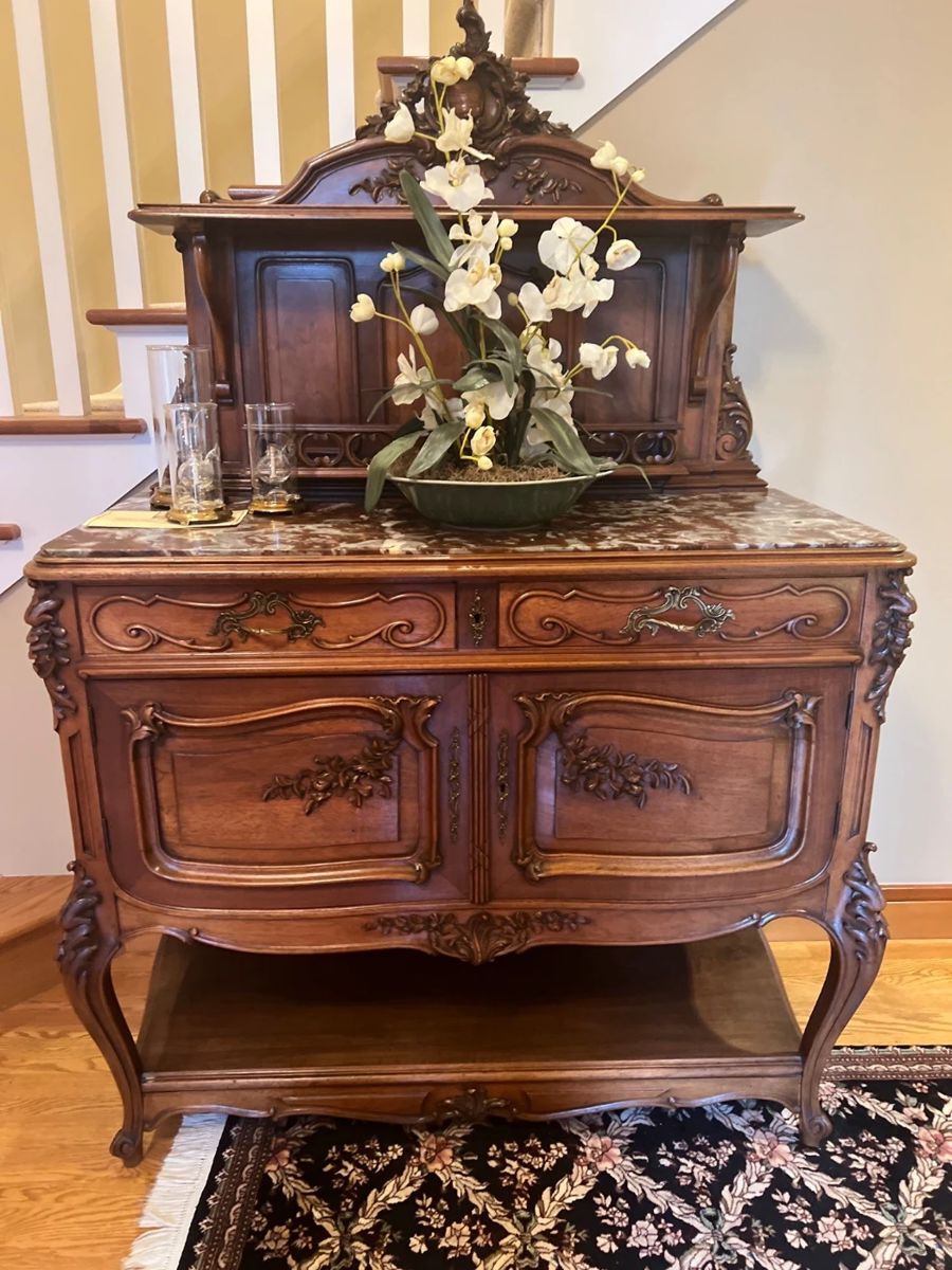 Elegant wooden hutch