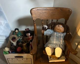 Children's rocking chair, dolls