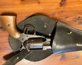 Italian replica Remington 1858 New Army revolver, with leather holster, .44 black powder (availability subject to estate admin who hasn't returned it yet)